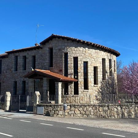 Alojamientos La Dehesa El Berrueco Zewnętrze zdjęcie